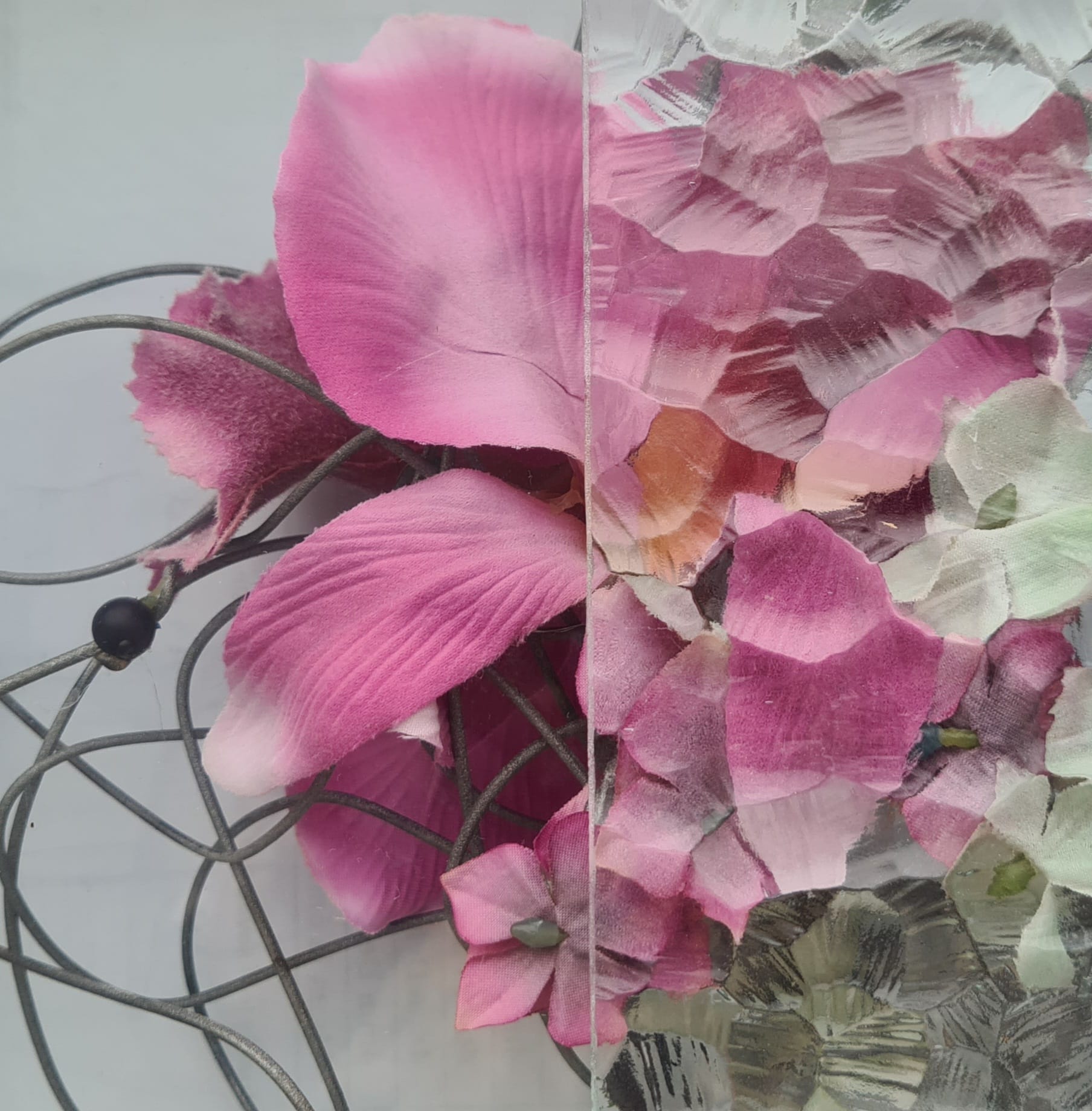 http://Aru%20Grupp%20aknad,%20uksed,%20musterklaas%20Ornament%20523